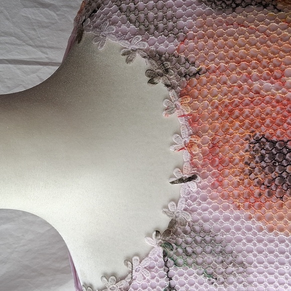 Alfred Dunner Charleston Watercolor Mesh Top 3/4 Sleeve 1X - Picture 6 of 9